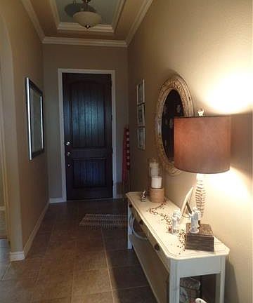 3rd image of 1408 S Peach Dr