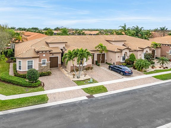 3rd image of 14856 Barletta Way