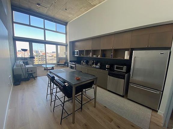 4th image of 855 Folsom St APT 915
