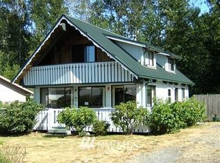 7016 Helwig Ln, Blaine, WA