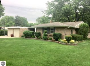 1111 Watson Rd, Mount Pleasant, MI 48858