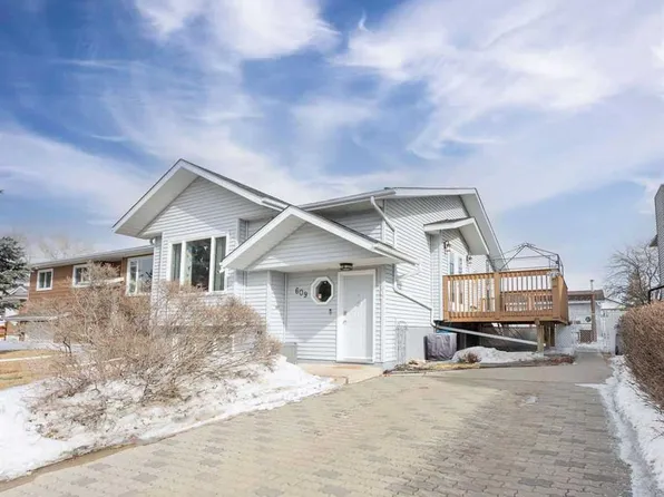 609 W 22nd St, Wainwright, AB T9W 1J1