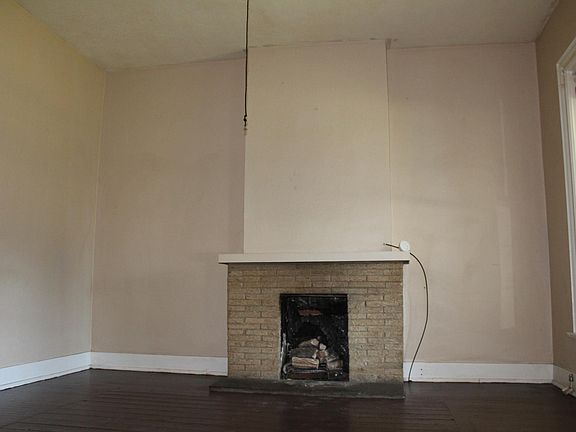 5th image of 265 Linden Ave #A