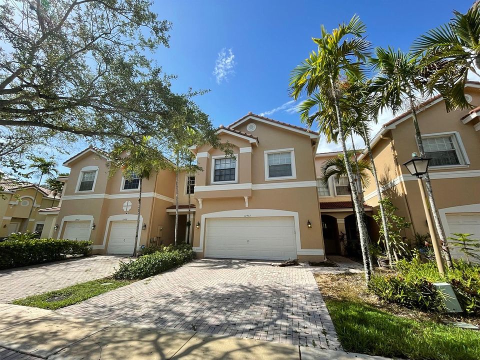 1st image of 12472 SW 44th Ct