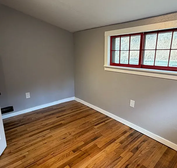 824 Lincoln Ave — Photo 12