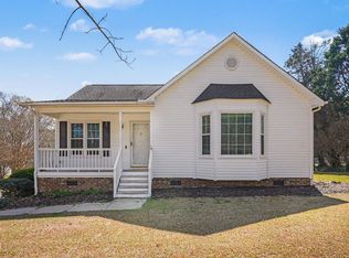 5745 Stone Crystal Dr, Fuquay Varina, NC 27526