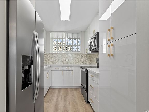 5th image of 469 Ena Rd APT 2304
