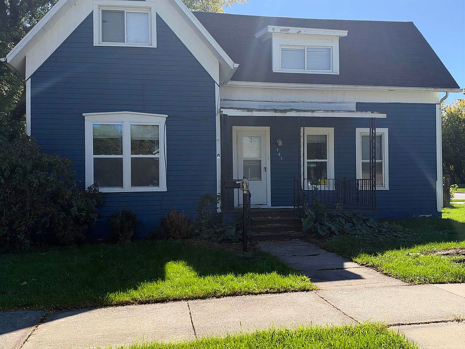 1st image of 446 Thomas St