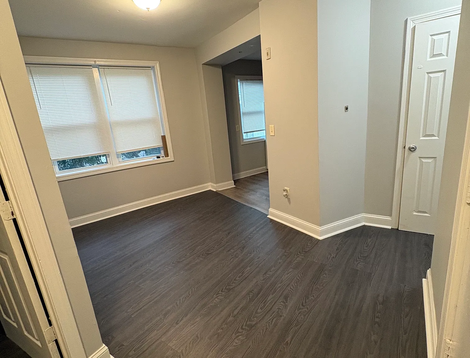 2 bed, 600 sqft, $2,100 — Photo 3