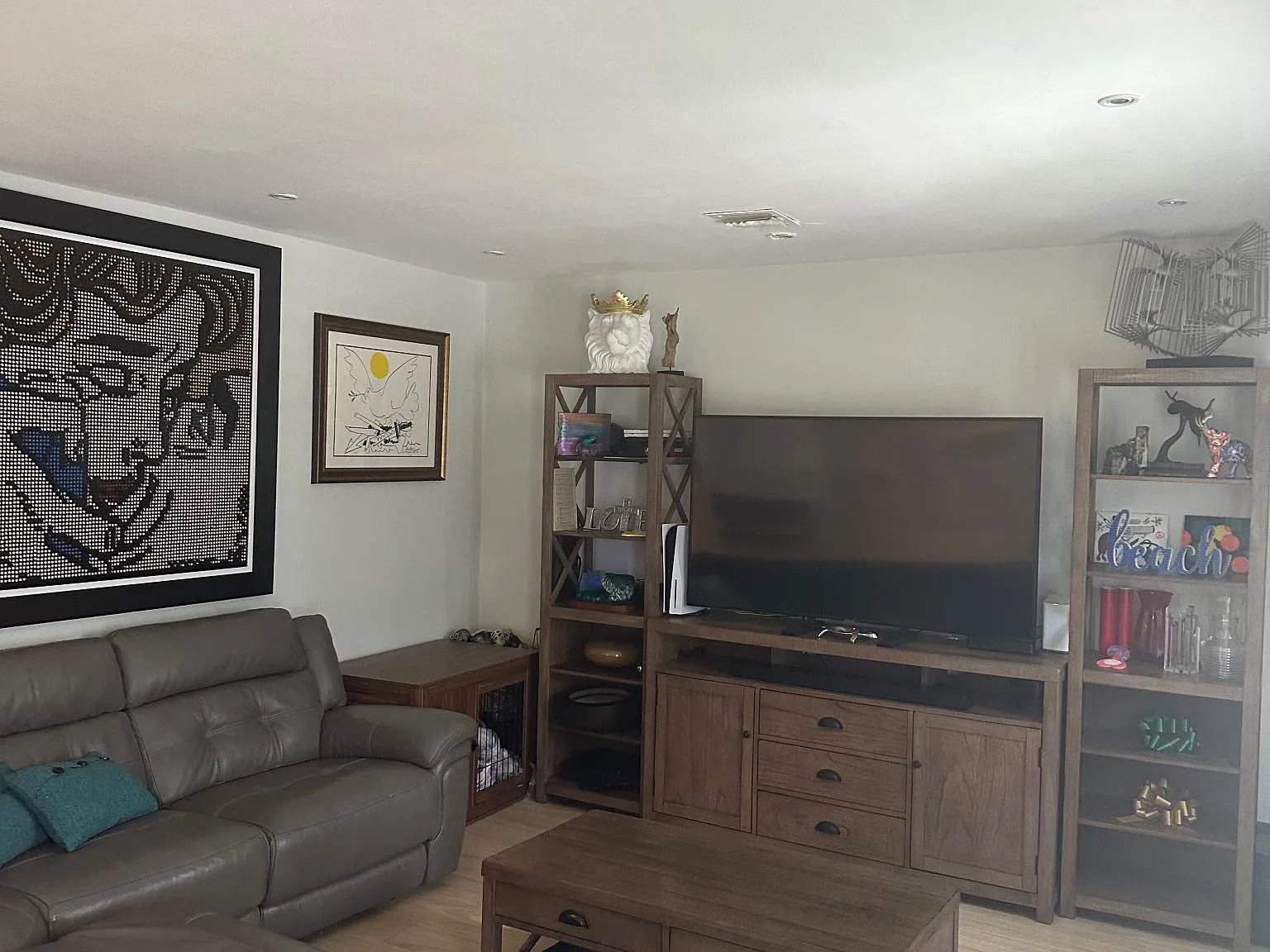 338 Oak St — Photo 4
