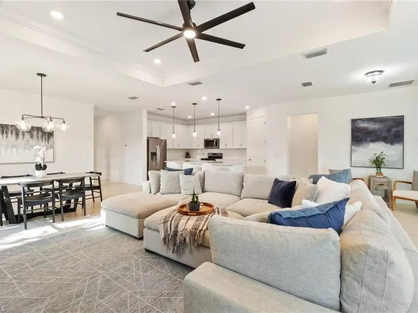 10494 Ventana LN, NAPLES, FL 34120