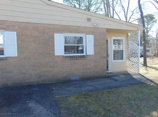 3 Hemlock St #D, Toms River, NJ 08757