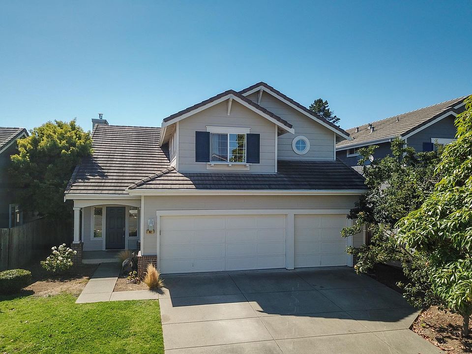 1st image of 62 Driftwood Cir