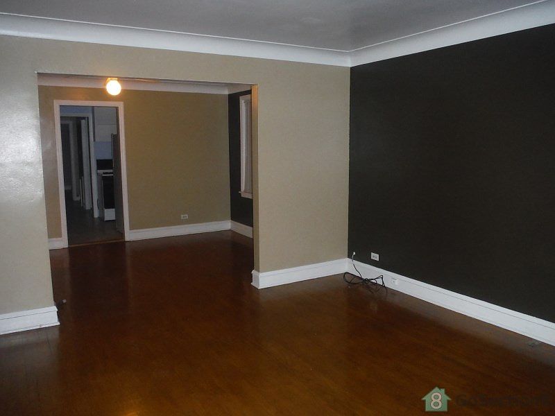 2nd image of 6739 S Champlain Ave