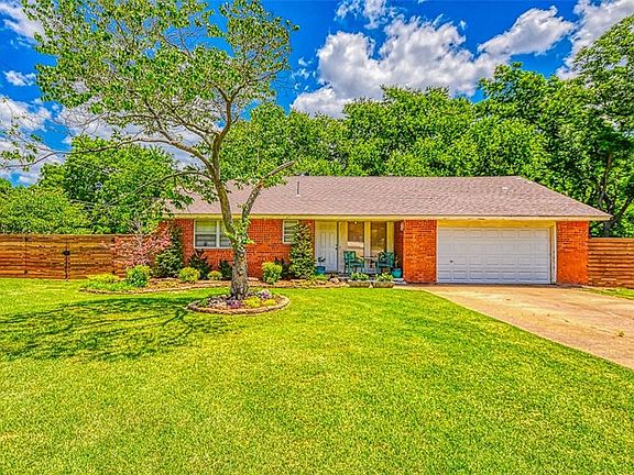2nd image of 615 Highland Dr