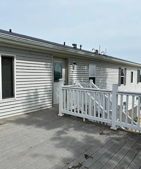261 E Lake Dr #B — Photo 19