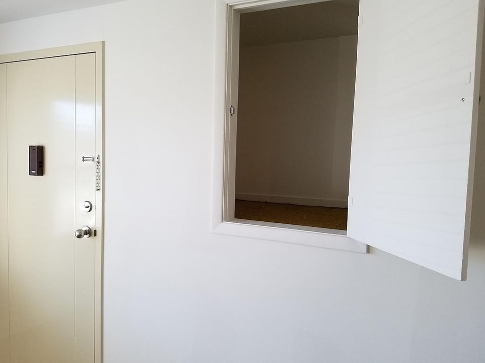 1st image of 1-50 School St #1