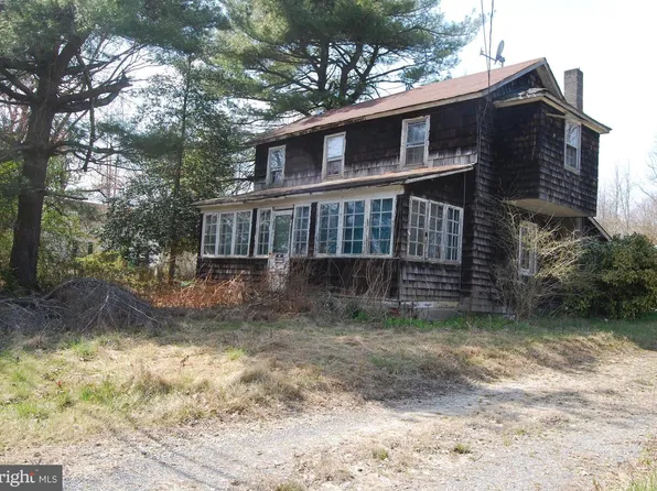 7 Fort Hoyle Rd, Joppa, MD 21085