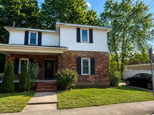 244 W Broadway St, Madisonville, KY 42431