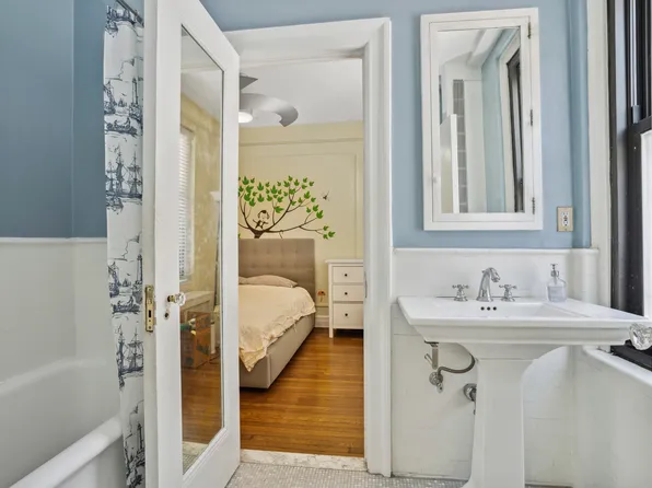 255 West End Avenue image 5 of 6