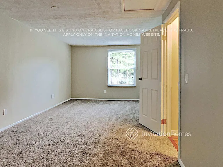 390 Hembree Forest Cir — Photo 12
