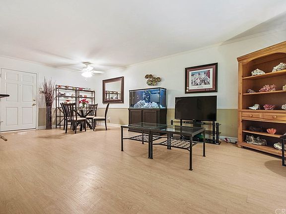 2nd image of 18645 Hatteras St Unit 124