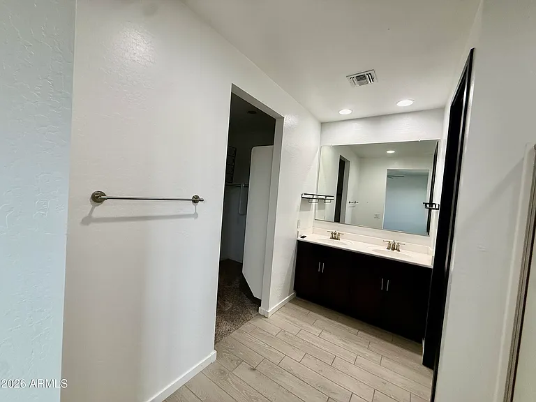 11002 W Marguerite Ave — Photo 22