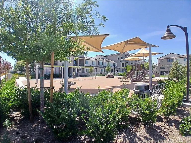 16201 Plumeria Ln — Photo 25