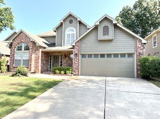 5511 E 92nd St S, Tulsa, OK 74137