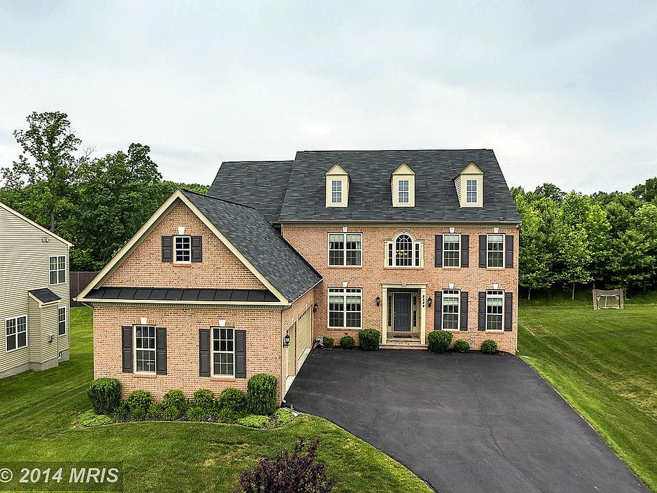 2nd image of 8544 Scholars Ln