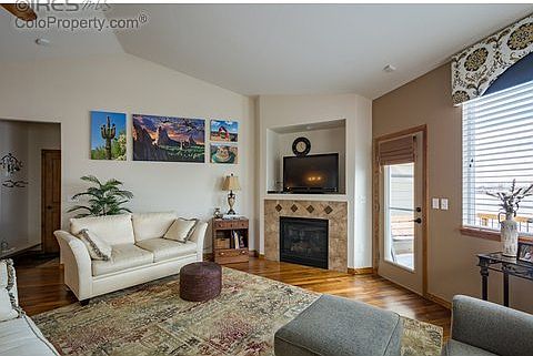 5th image of 1848 White Feather Dr