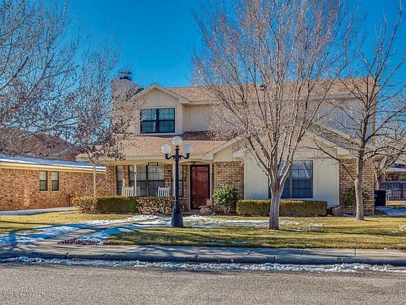 2nd image of 5908 Hardwick Dr