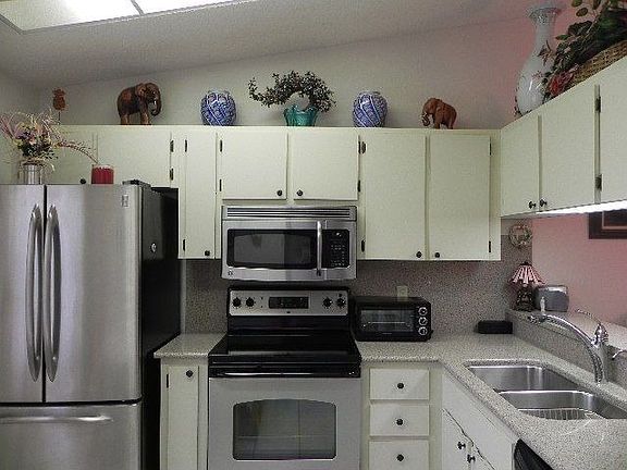 The kitchen.