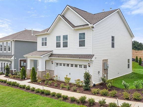 3rd image of 5056 Mifford Dr Lot 176