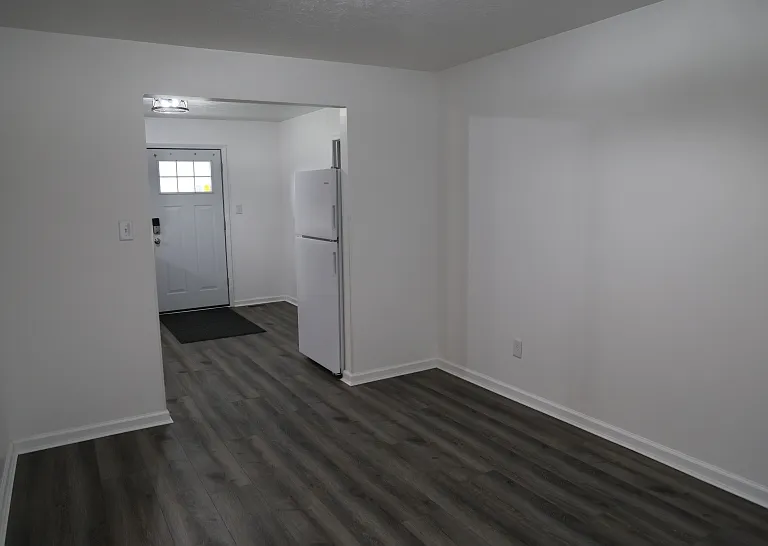 119 S Cottonwood Dr — Photo 5