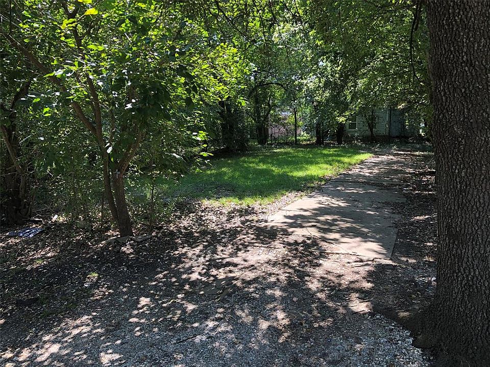 2nd image of 3542 Nathaniel Brown St