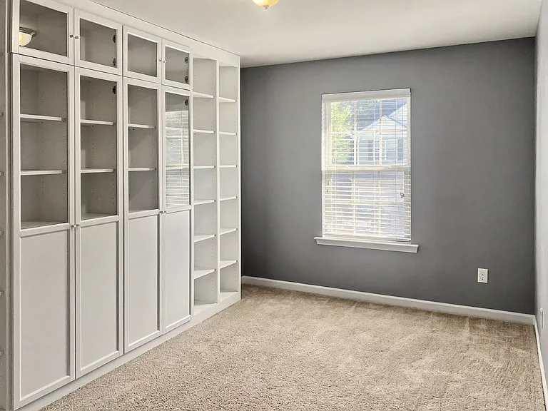1442 Montonia St — Photo 17