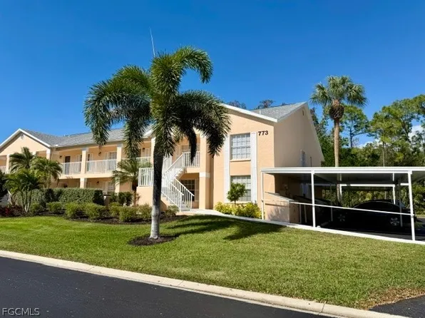 773 Wiggins Lake Dr APT 104, Naples, FL 34110