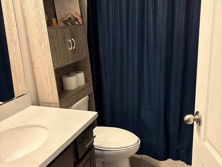 589 Seville Pkwy — Photo 12