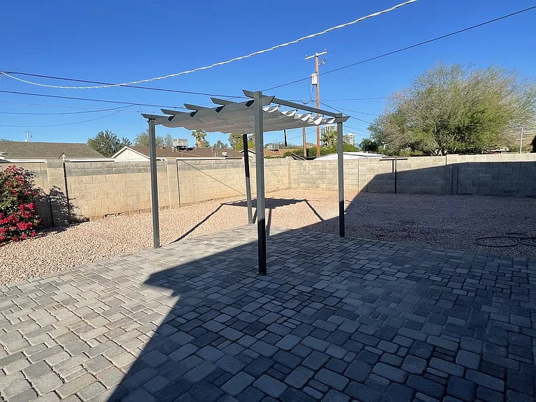 824 W Romo Jones St — Photo 13