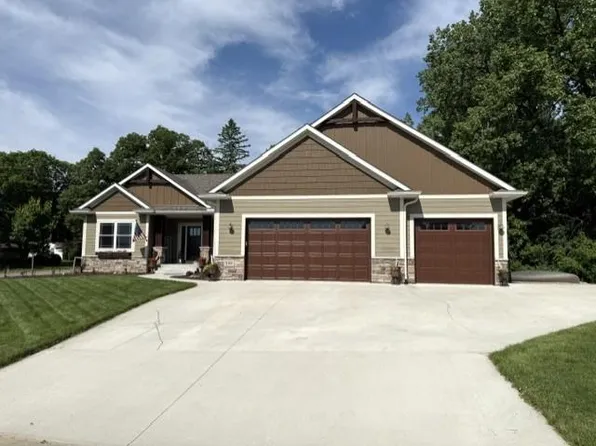 4144 Shady Oak Rd S, Hopkins, MN 55343