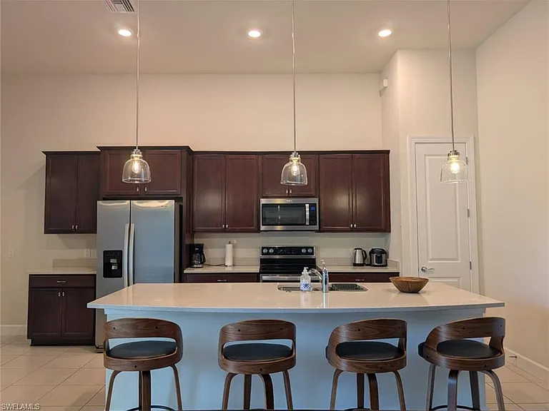 4546 Battlecreek Way — Photo 6
