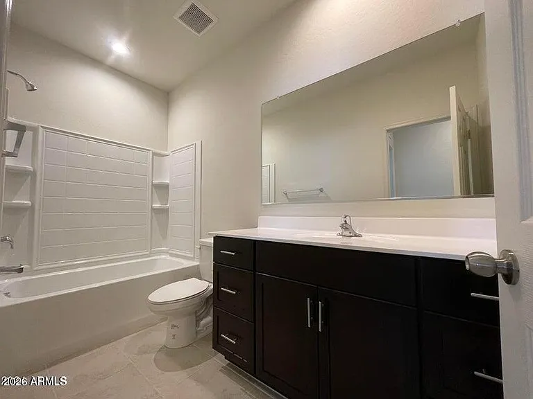 4819 S 109th Ave — Photo 19