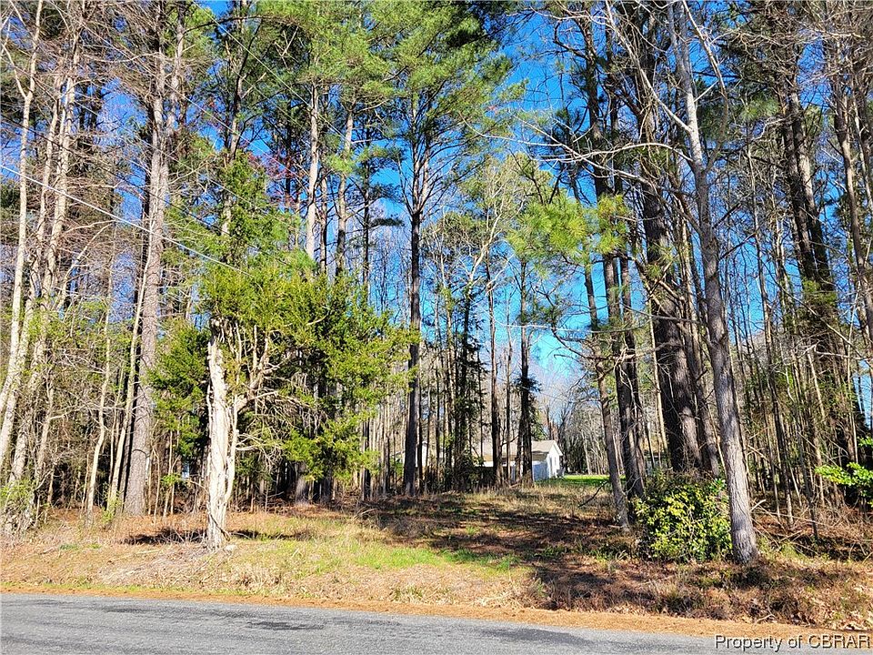 9/10 Pocahontas Rd Kilmarnock VA Zillow