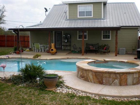 2nd image of 2279 Falconwood Dr