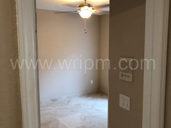 5th image of 6942 NW 107th Pl