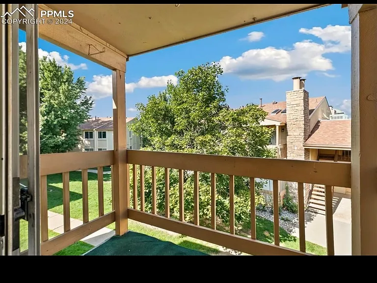 914 Tenderfoot Hill Rd #201 — Photo 3