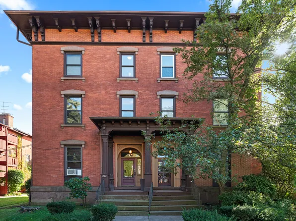 237 Farmington Avenue #B, Hartford, CT 06105