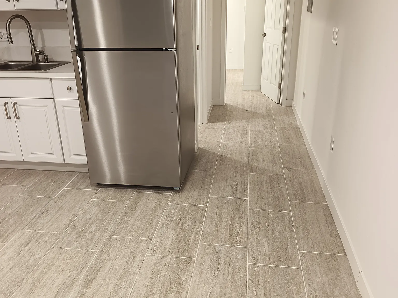 1 bed, 448 sqft, $2,200 — Photo 4