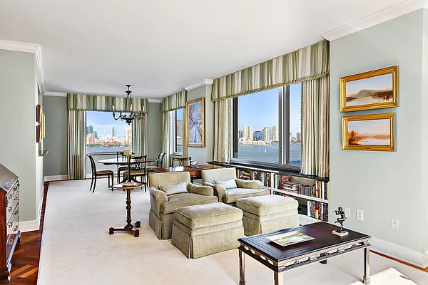 Sold by Compass | media 2